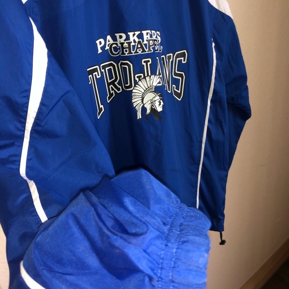 windbreaker type pull over - Picture 3 of 3